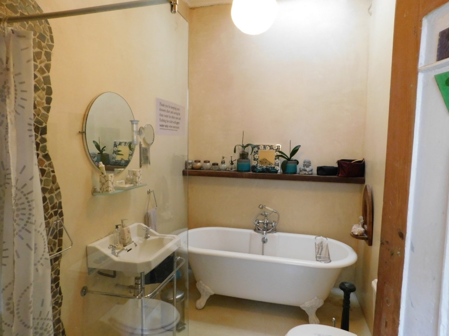 To Let 3 Bedroom Property for Rent in Kenilworth Western Cape